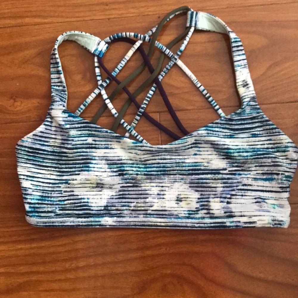 Lululemon Free to be Wild Bra